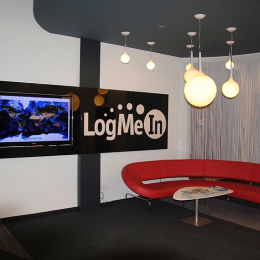 EuropaDesign,LogMein Kft.,Referencia